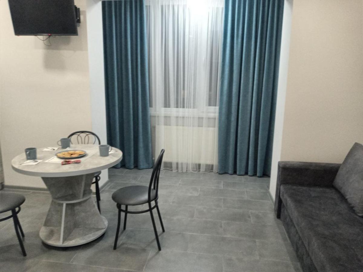 Apartment Edelweiss Uschhorod Exterior foto